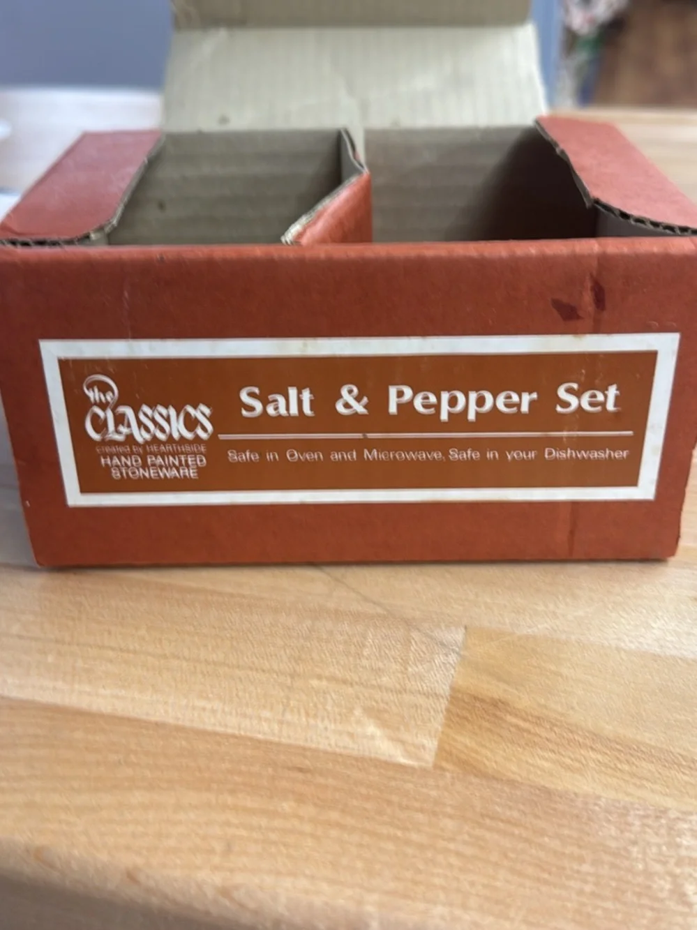 Vintage NIB “The Classics” Hand Painted Stoneware Salt & Pepper Set By Hearthsid